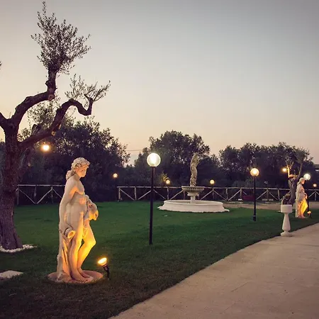 农家乐 Agriturismo Fonte Madonna Crosia