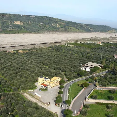 Agriturismo Fonte Madonna 农家乐